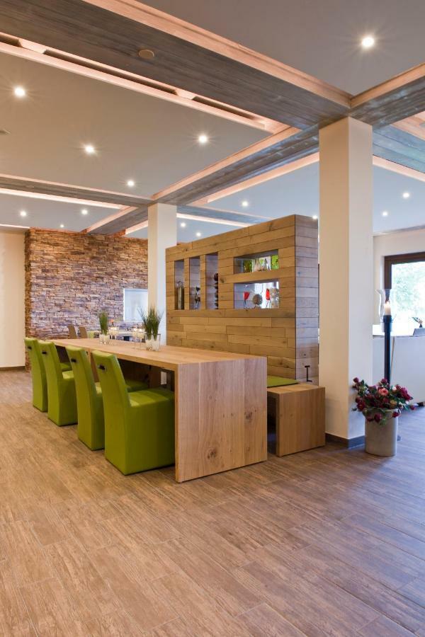 ולאדונגן Berggasthof & Hotel Sennhuette מראה חיצוני תמונה